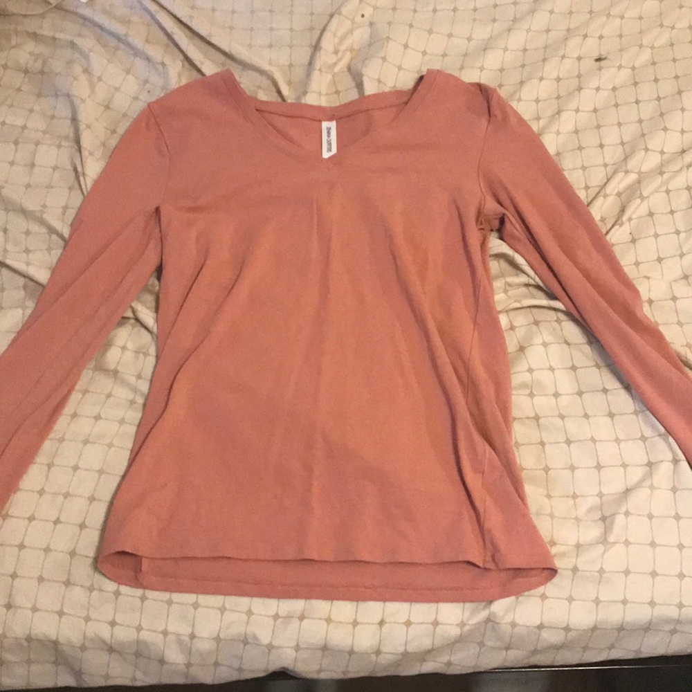 Long sleeve t shirt